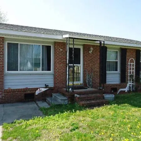 Comfort & Quiet In A Central Location Elizabeth City Exterior photo