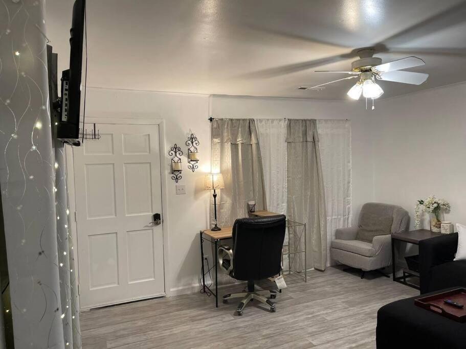 Comfort & Quiet In A Location * Elizabeth City